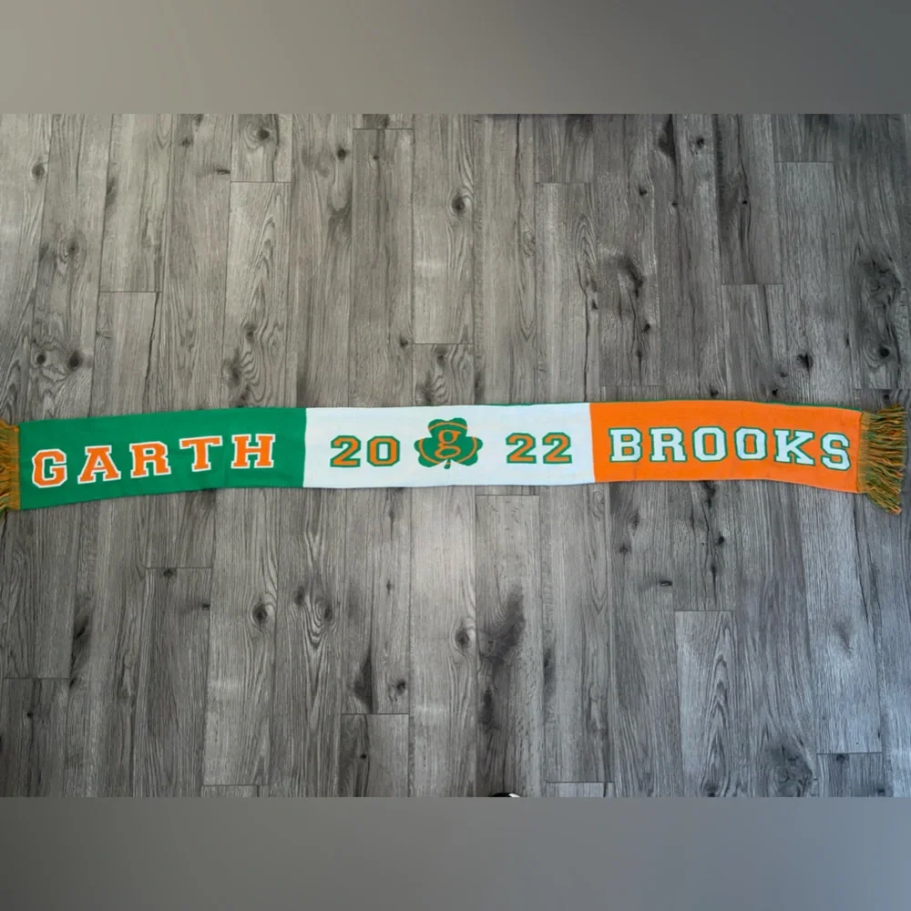 Garth Brooks Ireland 2022 Winter Scarf- Unisex‎